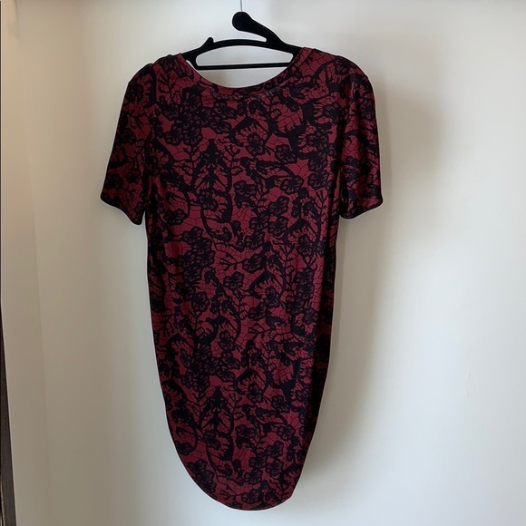 Aritzia. Wilfred T-shirt. XXS - Picture 2 of 4